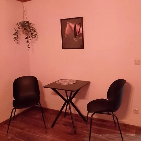 בית אירוח Helles Doppelzimmer Im Untergeschoss Mit Bad Im Gruenen Nahe Potsdam